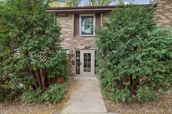 4636 Cedar Lake RD S #2, Saint Louis Park, MN 55416