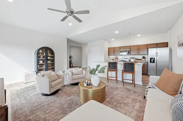 319 N Woodstone St, Derby, KS 67037-7821
