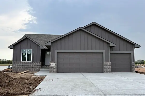 113 E Hickam St, Derby, KS 67037