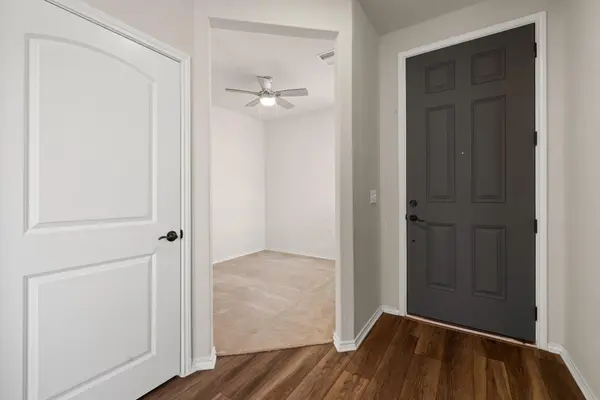 716 Kitty Hawk RD, Georgetown, TX 78633
