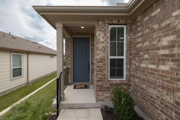 716 Kitty Hawk RD, Georgetown, TX 78633