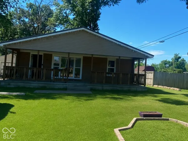 1477 Homestead DR, Boonville, IN 47601