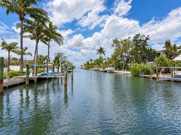 3441 GULFMEAD DR, Sarasota, FL 34242
