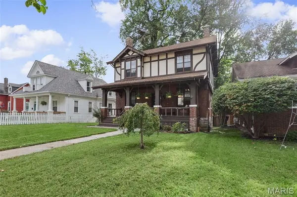 125 N Douglas AVE, Belleville, IL 62220