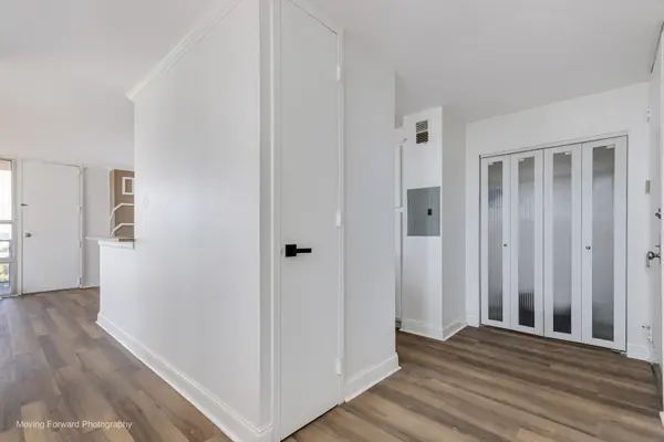 6730 S South Shore DR #1504, Chicago, IL 60649