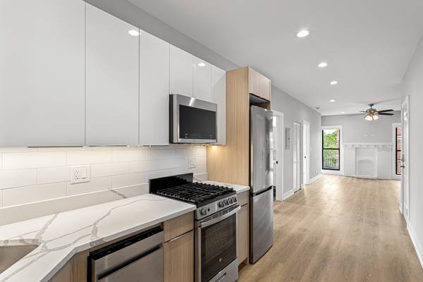 1655 W JONQUIL TER #34, Chicago, IL 60626