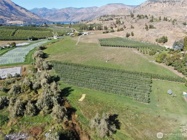 183 Margies LN, Manson, WA 98831