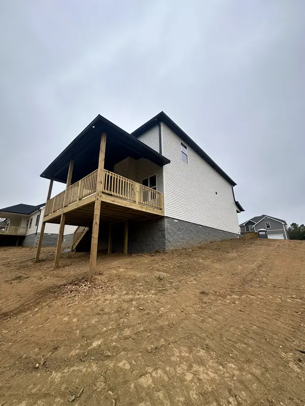 173 Dewberry Ct, Clarksville, TN 37042