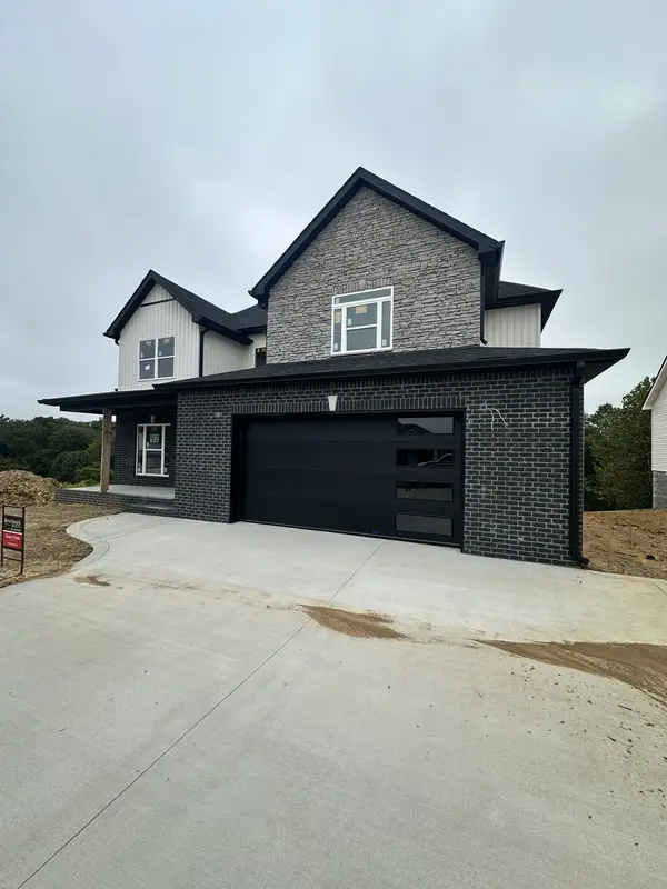 173 Dewberry Ct, Clarksville, TN 37042