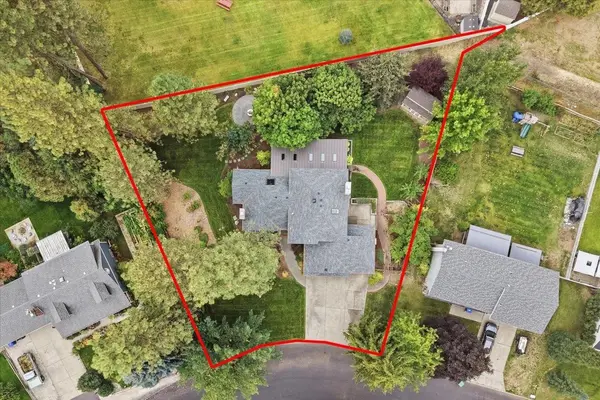 1007 N Arnim Ave, Deer Park, WA 99006