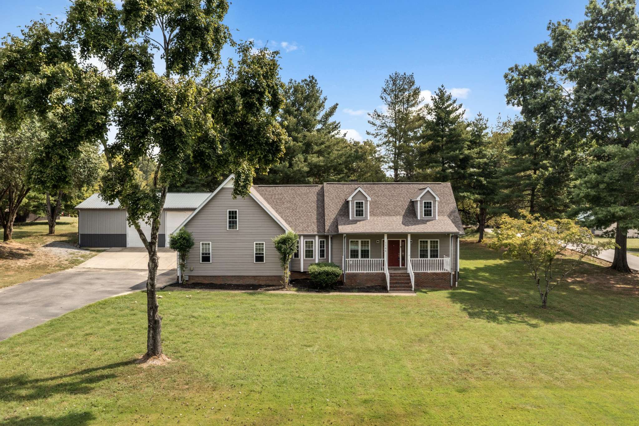 1166 S Wrights Ln, Gallatin, TN 37066