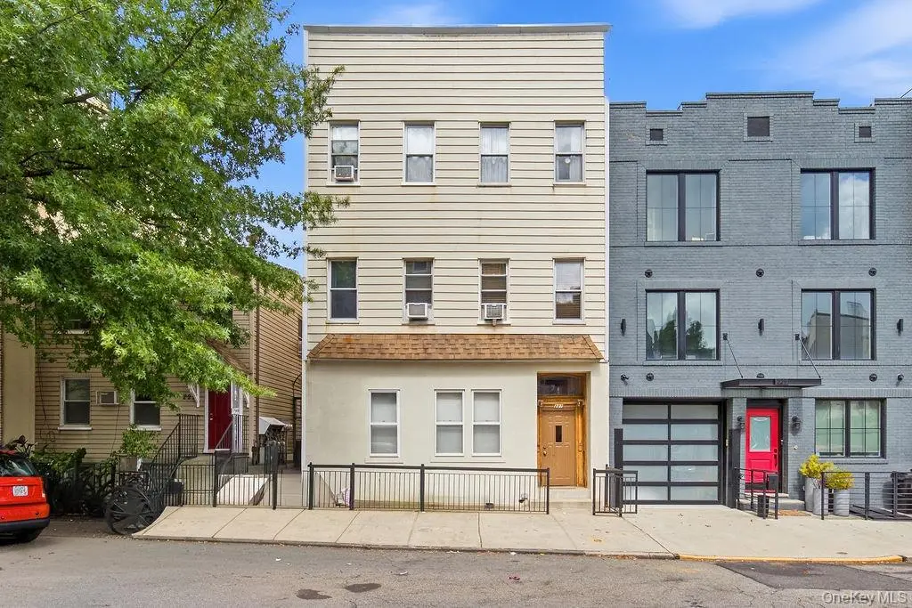 227 Devoe ST, Brooklyn, NY 11211