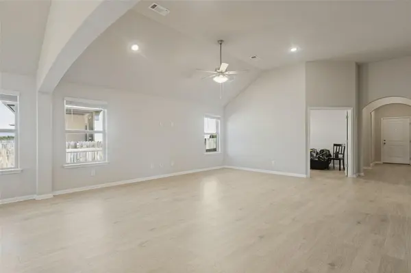 422 Backstays LOOP, Kyle, TX 78640