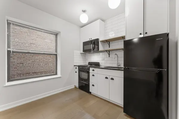 6019 N Winthrop AVE #212, Chicago, IL 60660