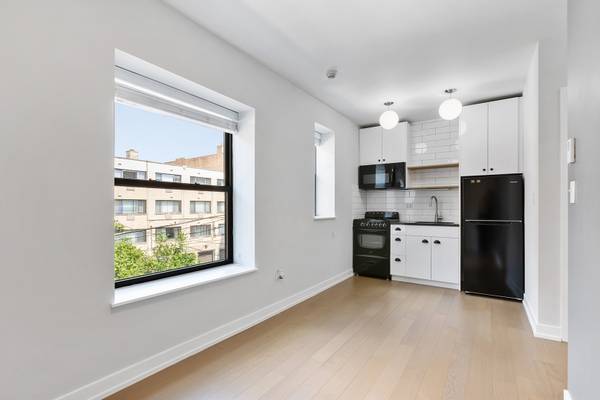 6019 N Winthrop AVE #306, Chicago, IL 60660