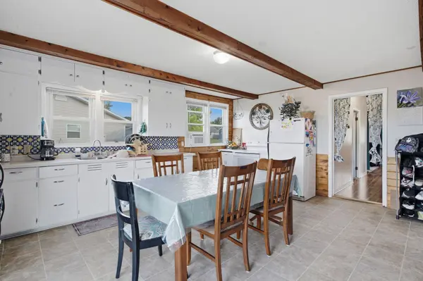 316 SW 3 Ave SW, New London, MN 56273