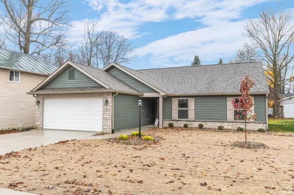 305 E Toledo ST, Fremont, IN 46737