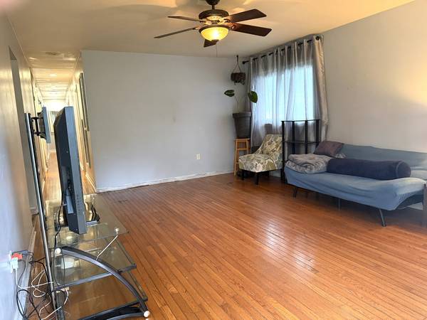 150 E Fremont ST, Ottawa, IL 61350