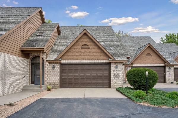 1201 Golf Course RD #204, Monticello, MN 55362