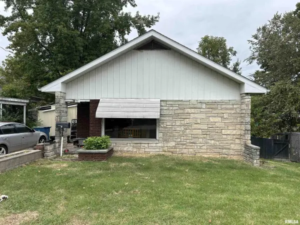 113 DOUGLAS ST, Anna, IL 62906