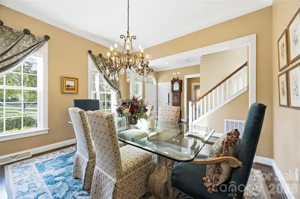 240 Hawthorne Park AVE, Belmont, NC 28012