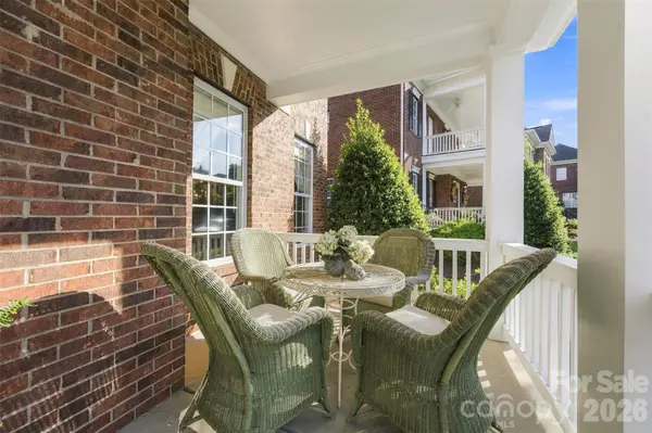 240 Hawthorne Park AVE, Belmont, NC 28012