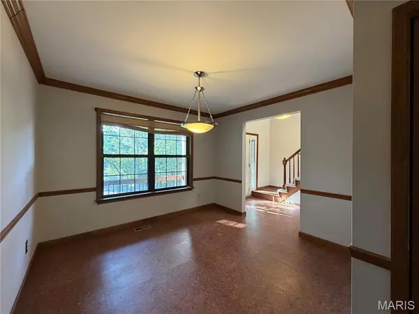 1599 Paradise Valley DR, High Ridge, MO 63049