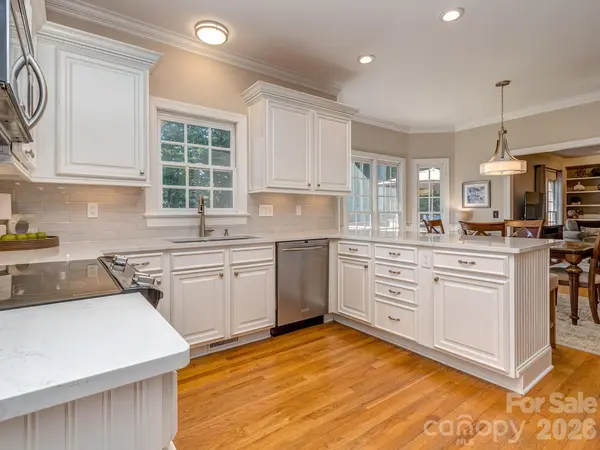 9707 St Barts LN, Huntersville, NC 28078