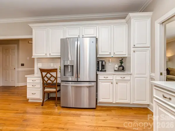 9707 St Barts LN, Huntersville, NC 28078