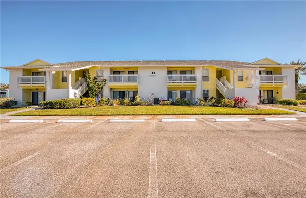 455 ALT 19 S #21, Palm Harbor, FL 34683