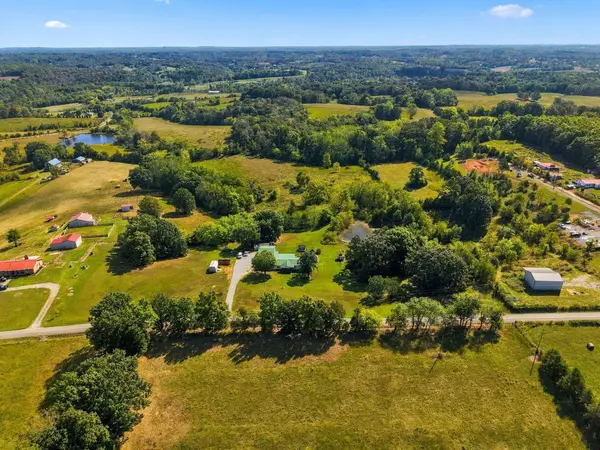 444 George Durham Rd, Westmoreland, TN 37186