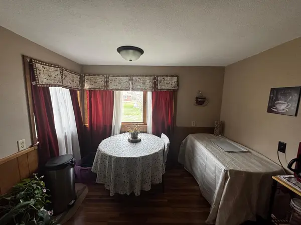 327 2nd ST SW, Clara City, MN 56222