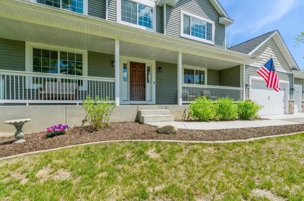 13284 288th AVE NW, Zimmerman, MN 55398