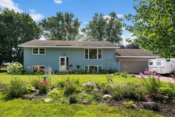 916 Adams ST, Anoka, MN 55303