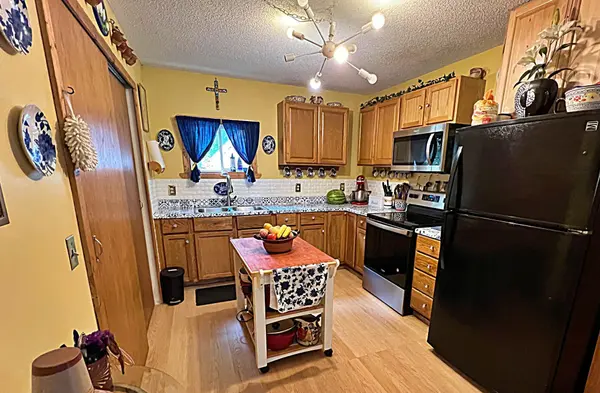 170 Duluth AVE S, Wahkon, MN 56386