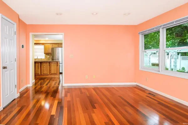 600 W Cyprus CIR, Bloomington, IN 47403