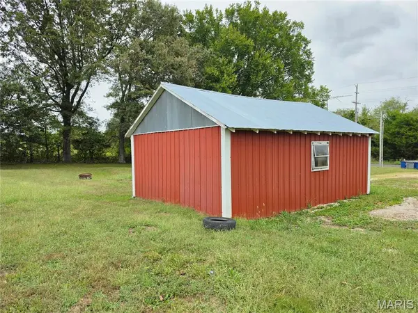 16145 State Highway 47, Richwoods, MO 63071