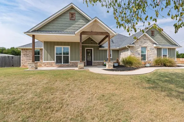 19196 Abigail DR, Shawnee, OK 74801