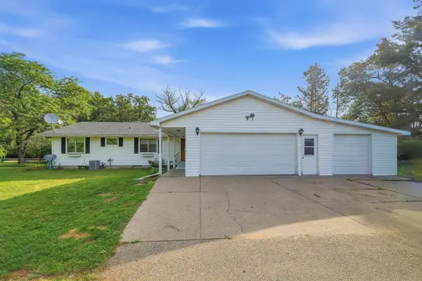 W8437 CUMMINGS RD, Wautoma, WI 54982