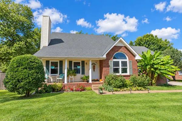 207 Louise Dr, White House, TN 37188