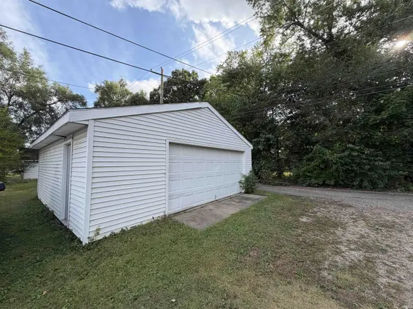 2319 S Main ST, Elkhart, IN 46517-4724