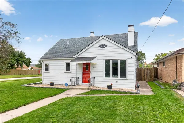 8001 Neenah AVE, Burbank, IL 60459