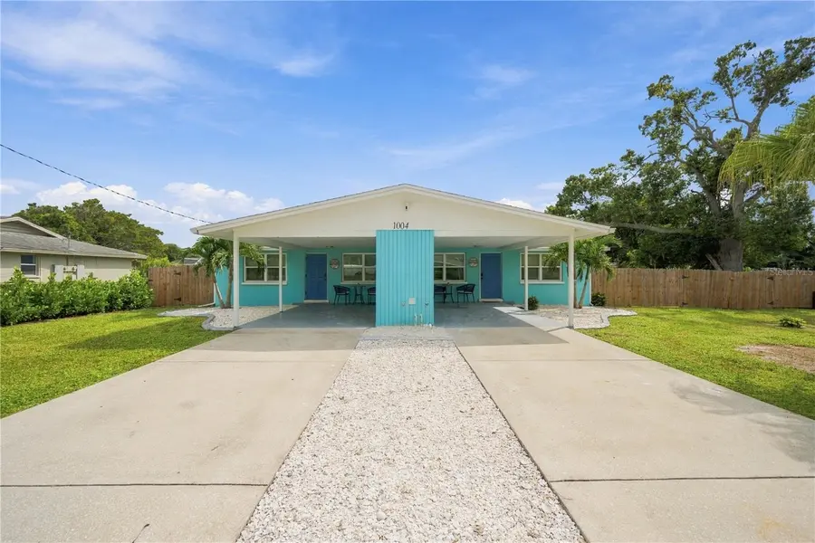 1004 67TH AVE W, Bradenton, FL 34207