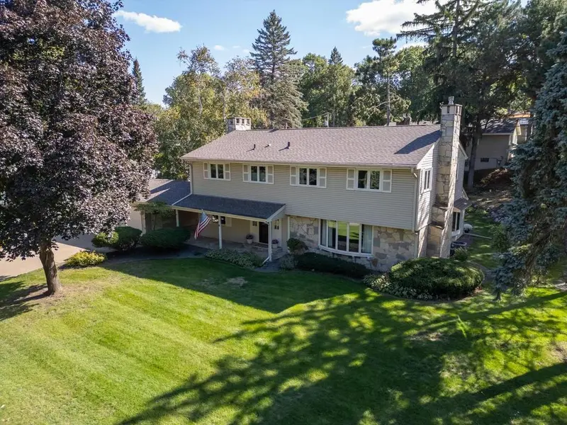 1475 3rd ST NW, New Brighton, MN 55112