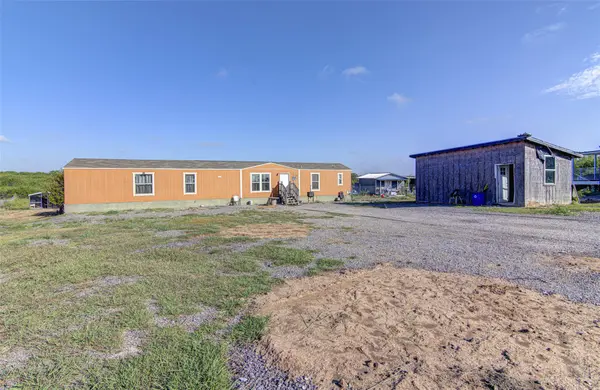 469 Rancho Linda DR, Lockhart, TX 78644