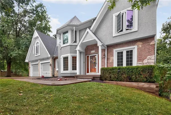 6216 NW 77th ST, Kansas City, MO 64151