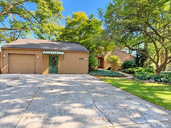 2456 N Shady CT, Warsaw, IN 46582