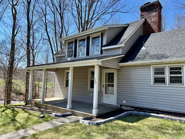 358 Verbank RD, Millbrook, NY 12545