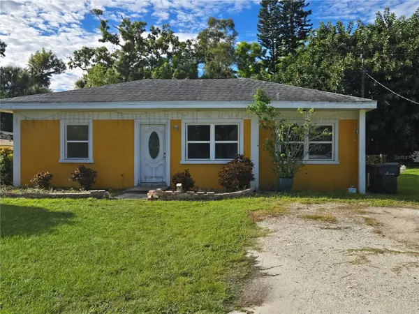 3314 WILLIAMSBURG ST, Sarasota, FL 34231