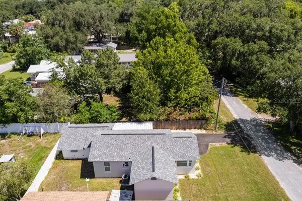 12390 SE 135TH TER, Ocklawaha, FL 32179